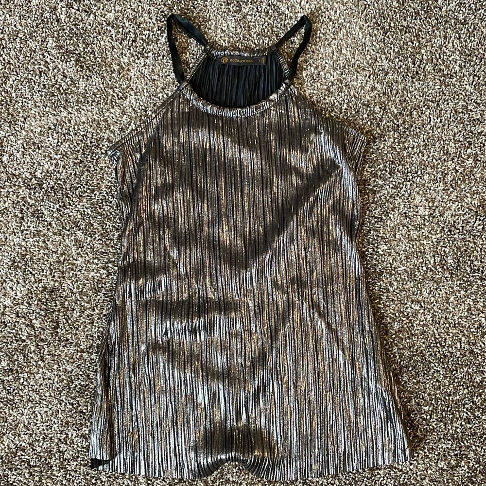 Outback Red Silver Metallic Shimmer Tank size small